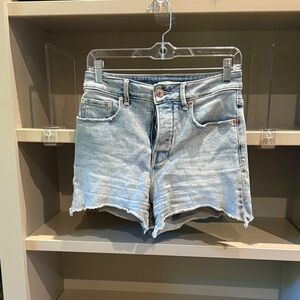 Good American Light Blue Jean Shorts